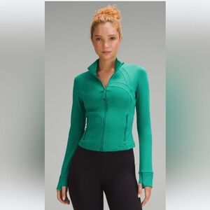 NWT Lululemon Define Cropped Jacket Nulu size 10 Cascadia Green